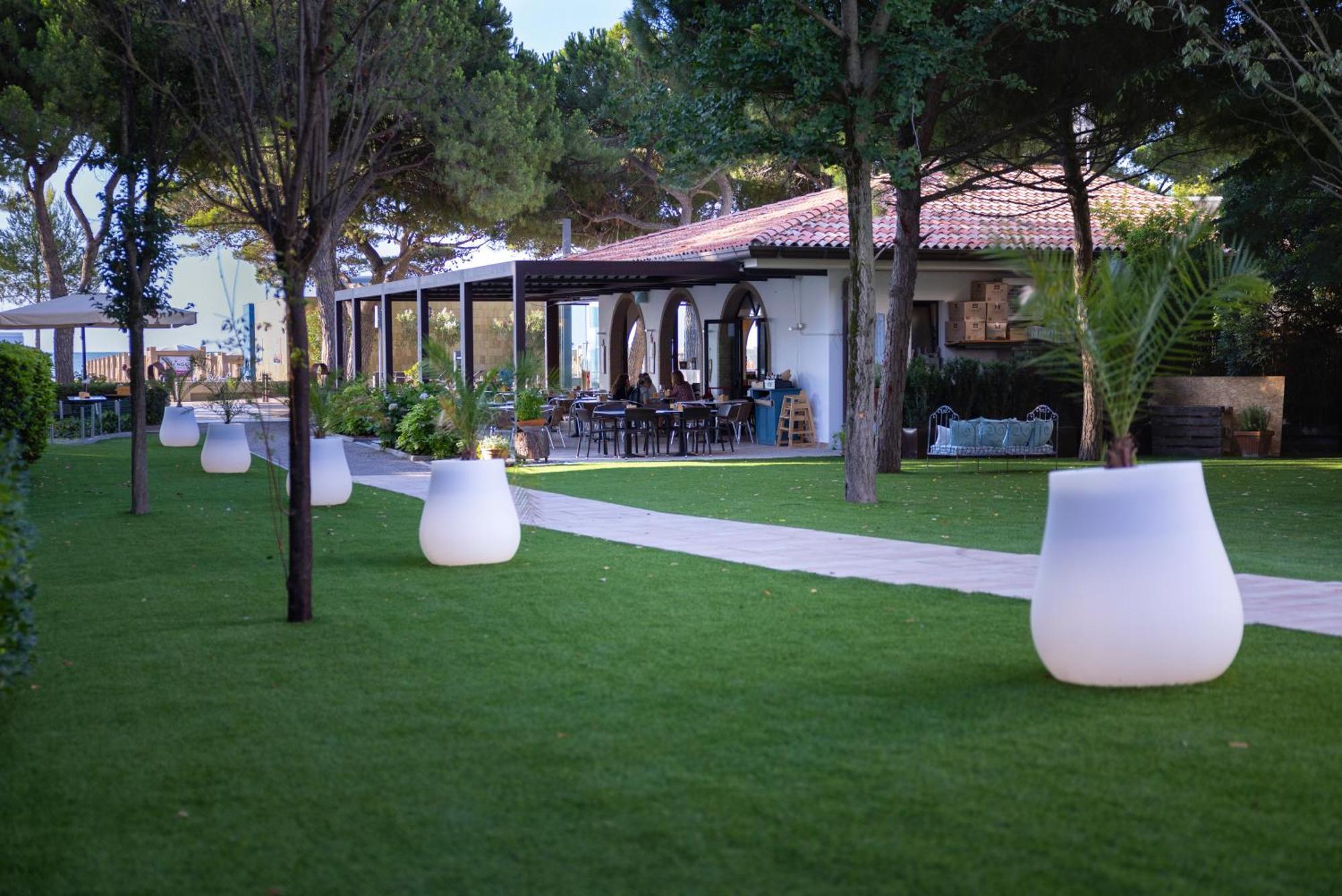 Hotel Capanna D'Oro Dependance Lignano Sabbiadoro Exterior photo