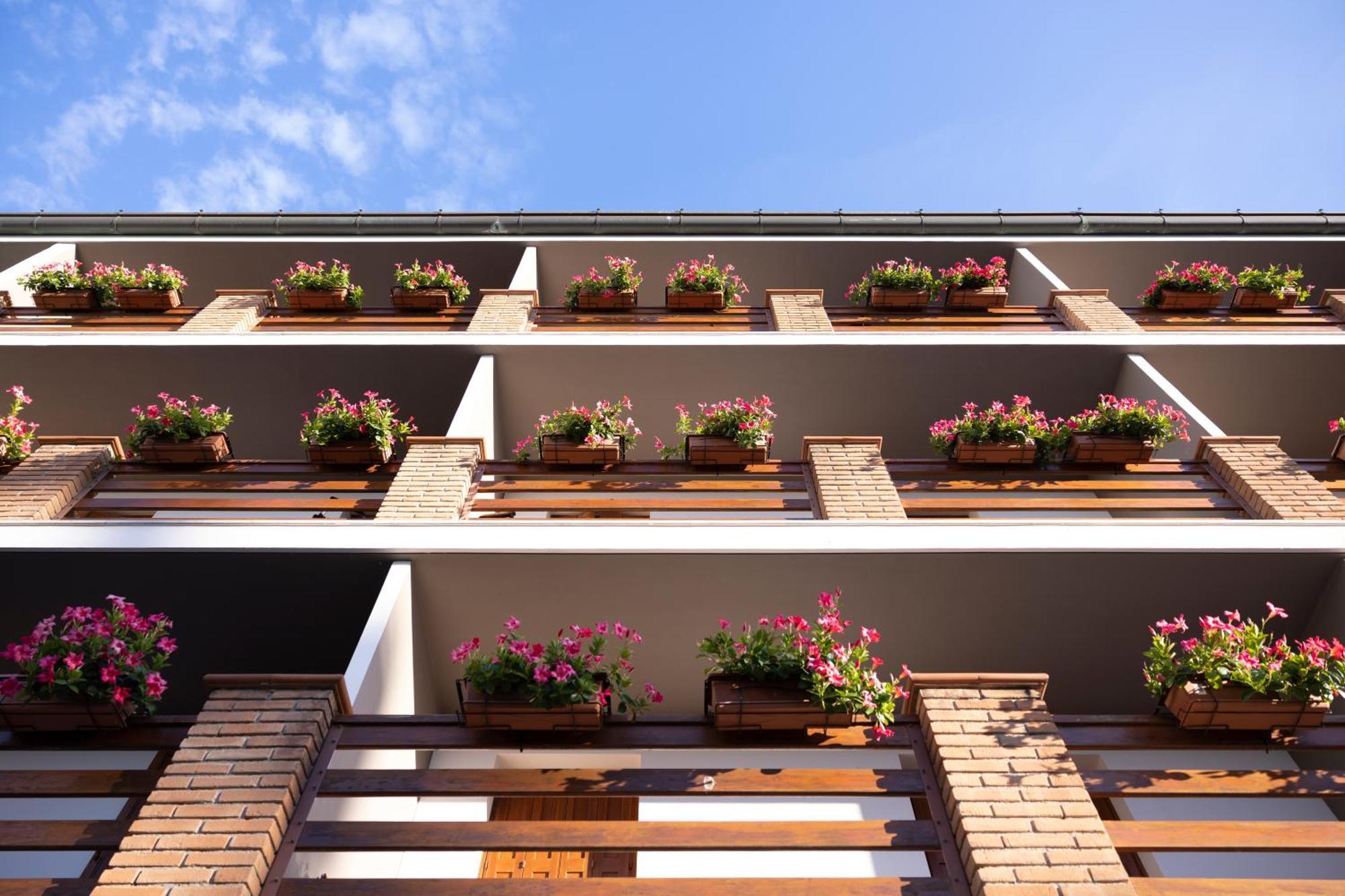Hotel Capanna D'Oro Dependance Lignano Sabbiadoro Exterior photo